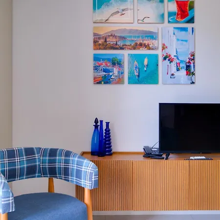 Stylish Flat W Pool N Balcony 5 Min To * Gumbet
