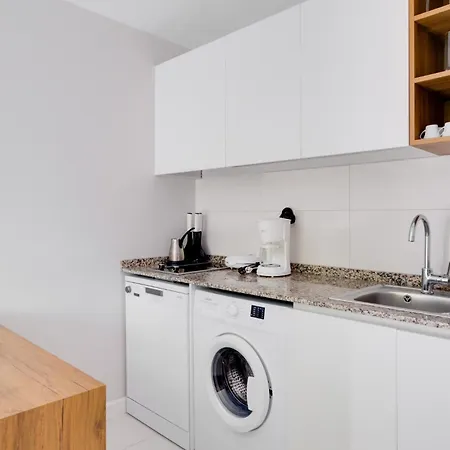 Stylish Flat W Pool N Balcony 5 Min To Gumbet