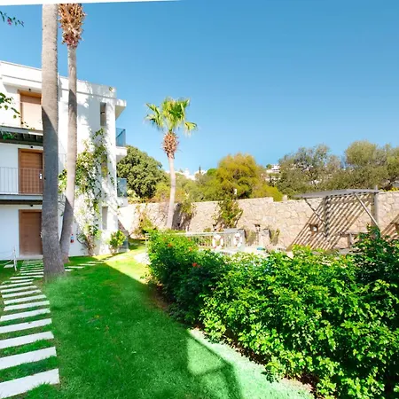 Stylish Flat W Pool N Balcony 5 Min To Gumbet