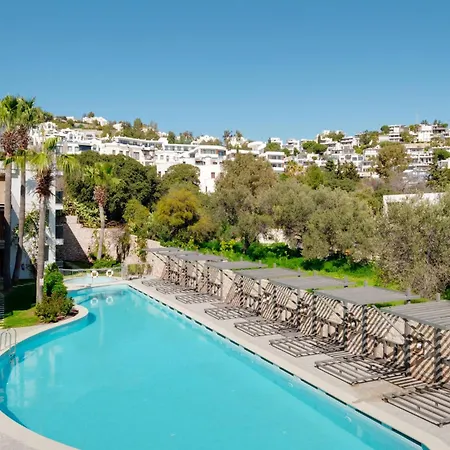 Stylish Flat W Pool N Balcony 5 Min To Apartmán *